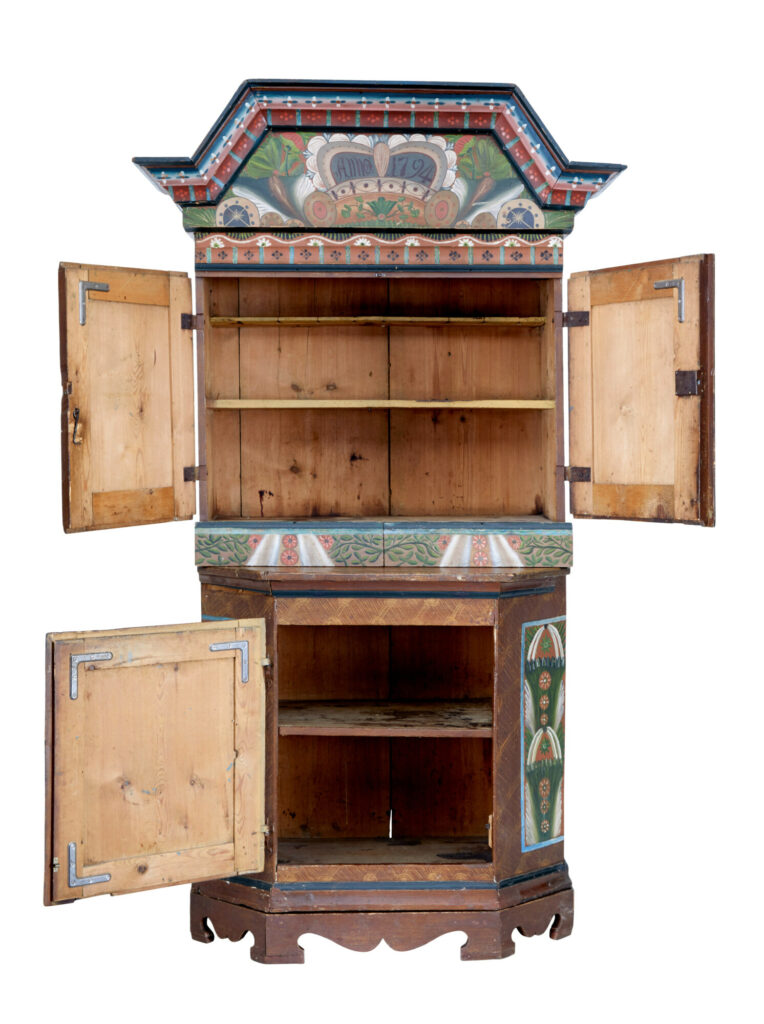 Swedish Late 18th Century Hand Painted Folk Art Cupboard — image 10