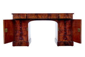 19th Century Flame Mahogany Pedestal Desk — thumbnail 9
