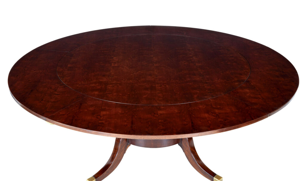 Late 20th Century Mahogany Jupe Dining Table with Leaf Cabinet — image 9