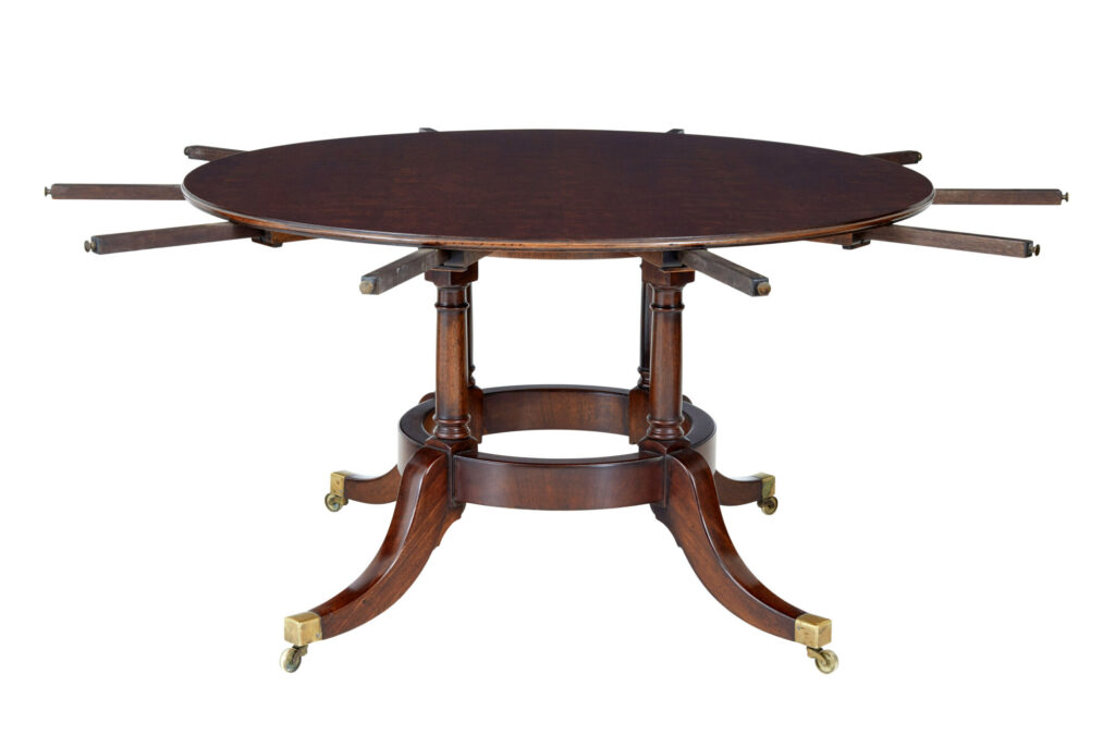 Late 20th Century Mahogany Jupe Dining Table with Leaf Cabinet — image 2