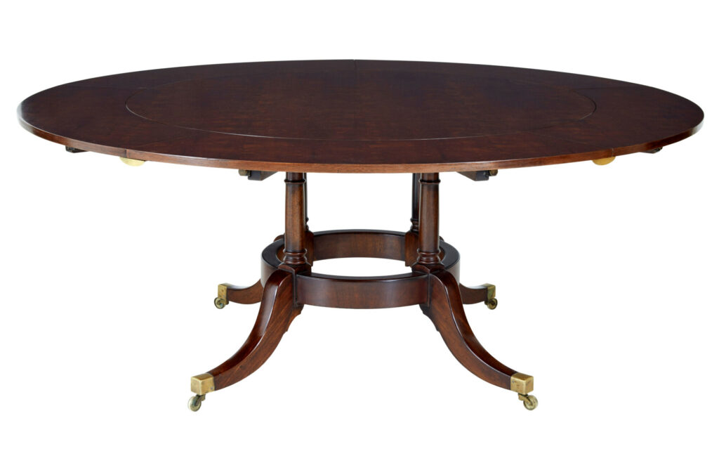 Late 20th Century Mahogany Jupe Dining Table with Leaf Cabinet