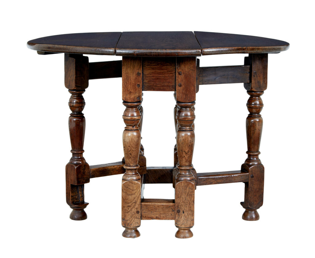 Late 19th Century Small Oak Gateleg Side Occasional Table — image 3