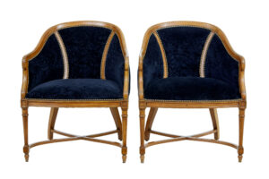 Pair of Early 20th Century Lounge Chairs — thumbnail 1