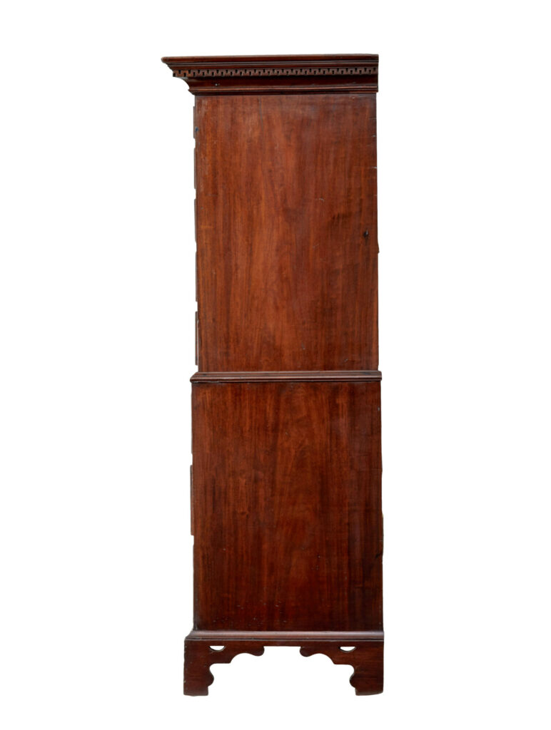18th Century Georgian Mahogany Chest on Chest — image 7