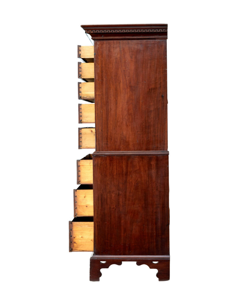 18th Century Georgian Mahogany Chest on Chest — image 6