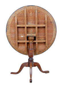 Swedish 19th Century Alder Root Tilt Top Table — thumbnail 6