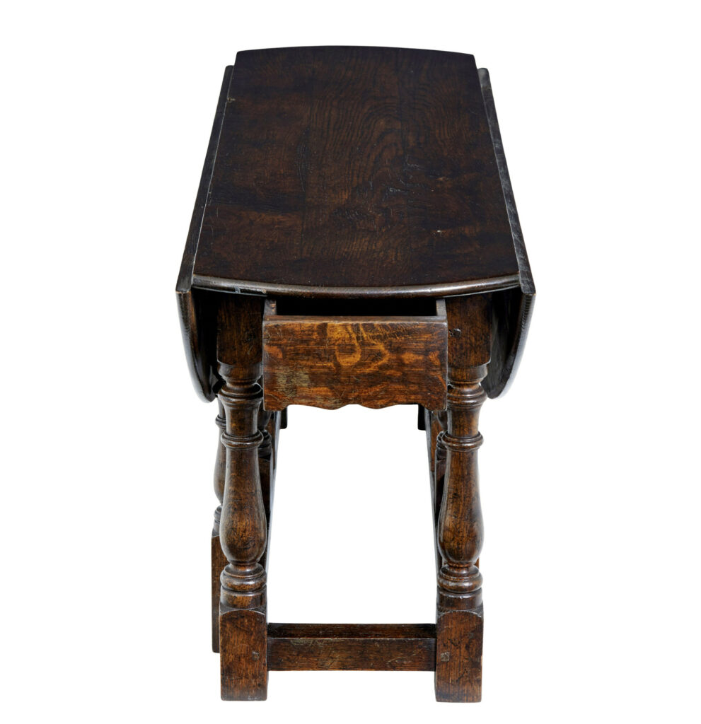 20th Century Oak Georgian Style Oak Gateleg Table — image 2
