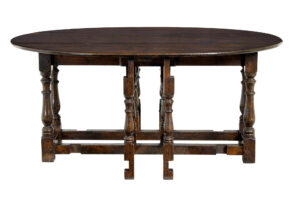 20th Century Oak Georgian Style Oak Gateleg Table — thumbnail 1