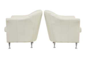 Pair of Mid-20th Century Scandinavian Leather Tub Armchairs — thumbnail 7