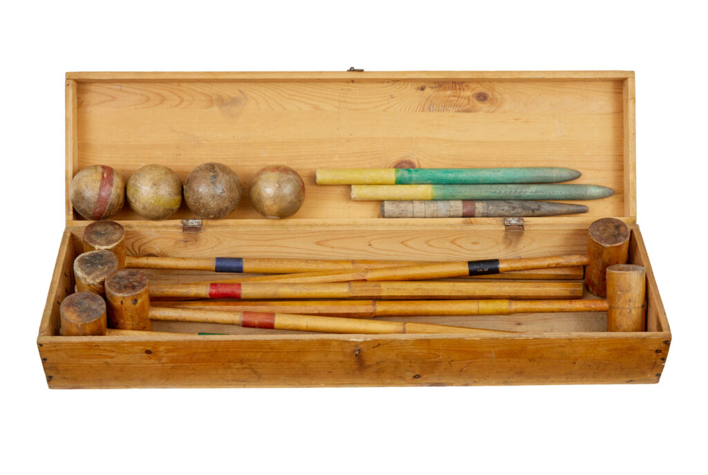20TH CENTURY CROQUET SET IN PINE BOX