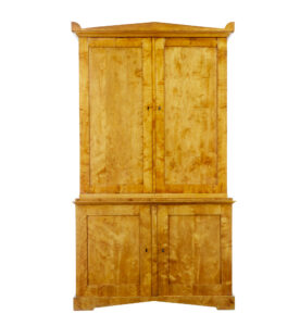 Fine Quality Swedish 19th Century Birch Cabinet — thumbnail 9