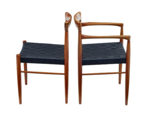 Set of 10 Mid Century Teak Dining Chairs by Bramin — thumbnail 8
