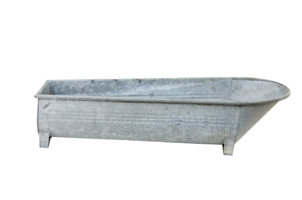 Mid Century Galvanised Tin Bath — image 6