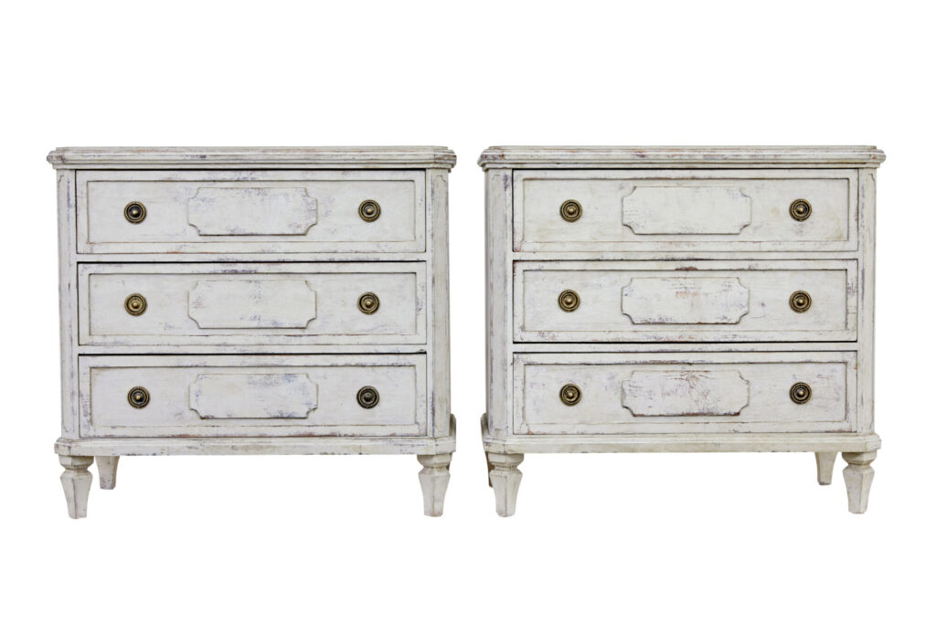PAIR OF SWEDISH PAINTED 19TH CENTURY COMMODES