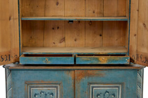 Early 19th Century Original Painted Tuna Region Swedish Cabinet — thumbnail 8