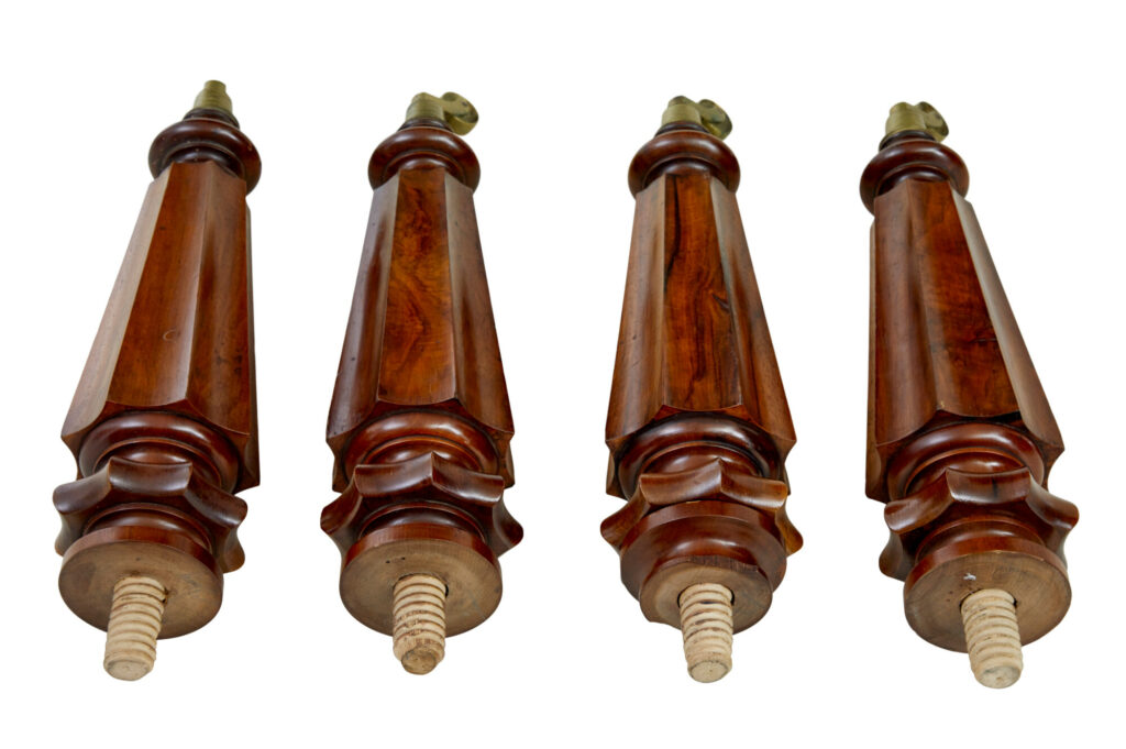 Set of 4 19th Century Mahogany Dining Table Legs for Project — image 3