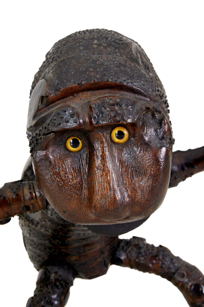 20th Century Carved Mango Wood Novelty Dinner Gong — image 6