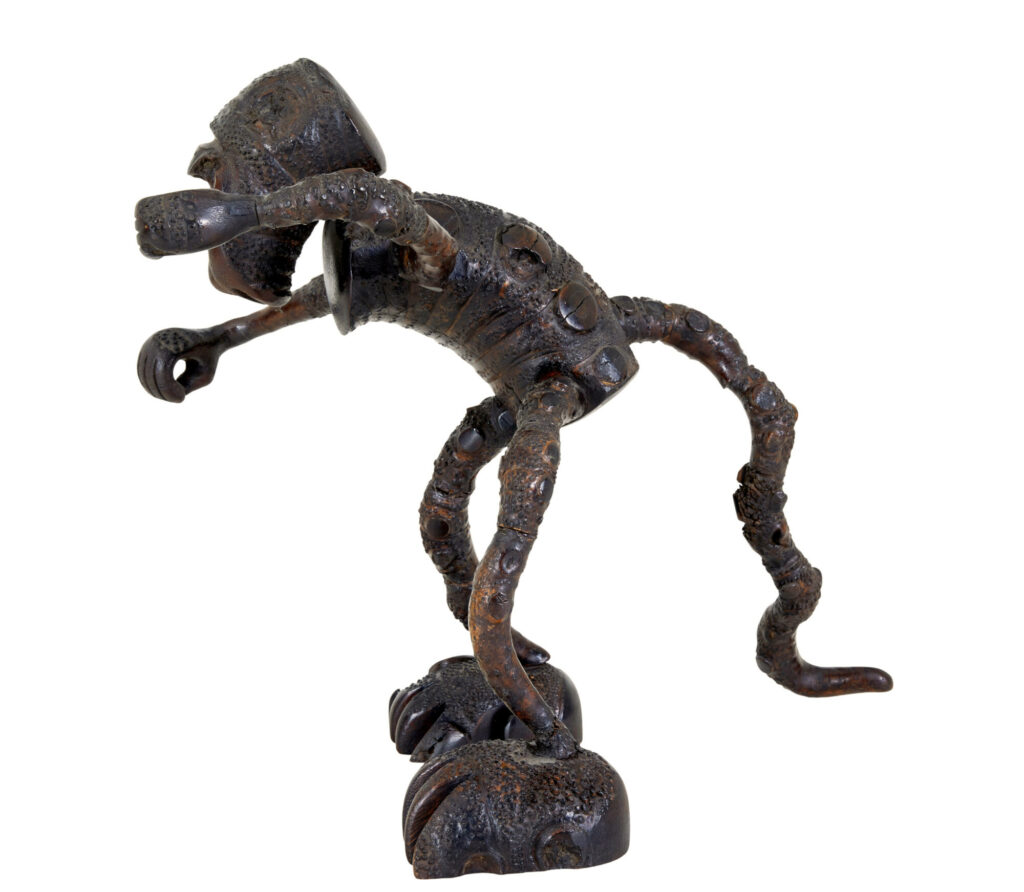 20th Century Carved Mango Wood Novelty Dinner Gong — image 10