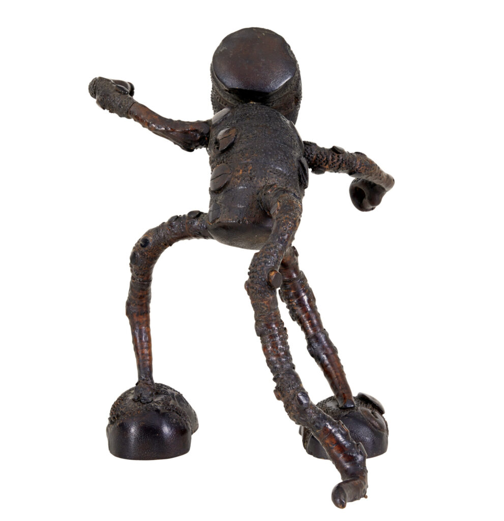 20th Century Carved Mango Wood Novelty Dinner Gong — image 9