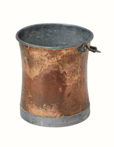 Late 19th Century Arts and Crafts Copper Bucket — thumbnail 4