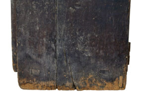 Early 19th Century Pyrenean Folk Art Oak and Chestnut Carved Cupboard — thumbnail 7