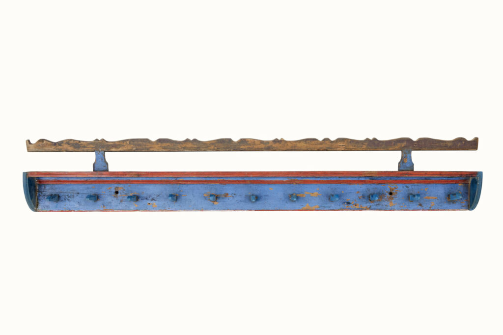 TRADITIONAL 19TH CENTURY PAINTED KITCHEN RACK