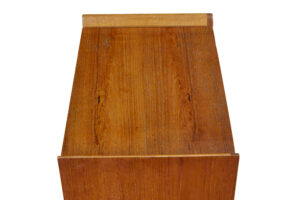 Pair of Mid 20th Century Scandinavian Teak Chest of Drawers — thumbnail 7