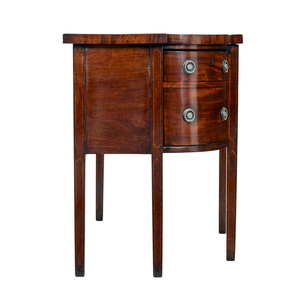 Early 19th Century Georgian Mahogany Breakfront Sideboard — image 8