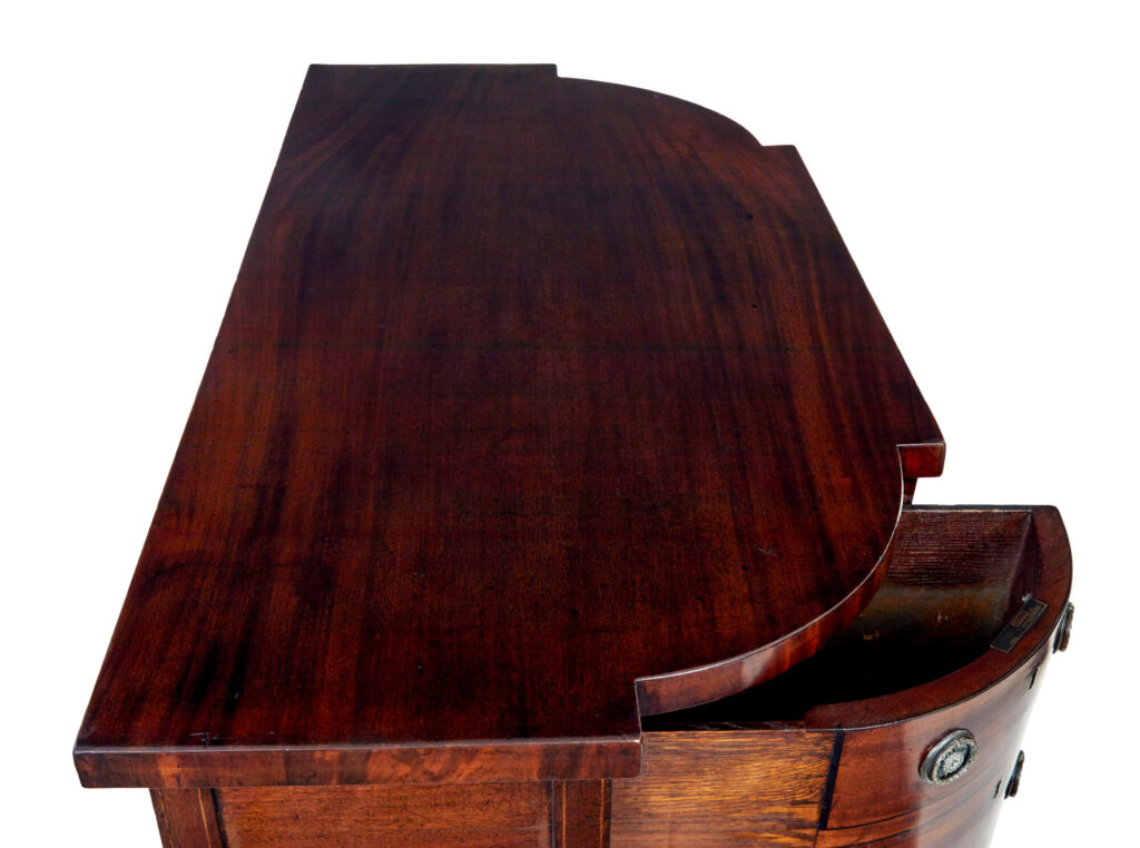 Early 19th Century Georgian Mahogany Breakfront Sideboard — image 4