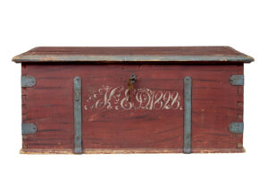 Early 19th Century Painted Pine Blanket Box — thumbnail 6
