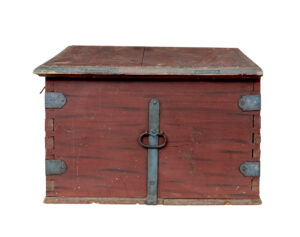 Early 19th Century Painted Pine Blanket Box — thumbnail 5