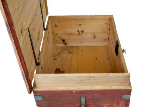 Early 19th Century Painted Pine Blanket Box — thumbnail 2