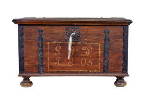 Early 19th Century Hand Decorated Swedish Pine Coffer — thumbnail 2