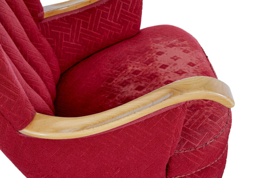 Mid-20th Century Elm Shell Back Armchair — image 6