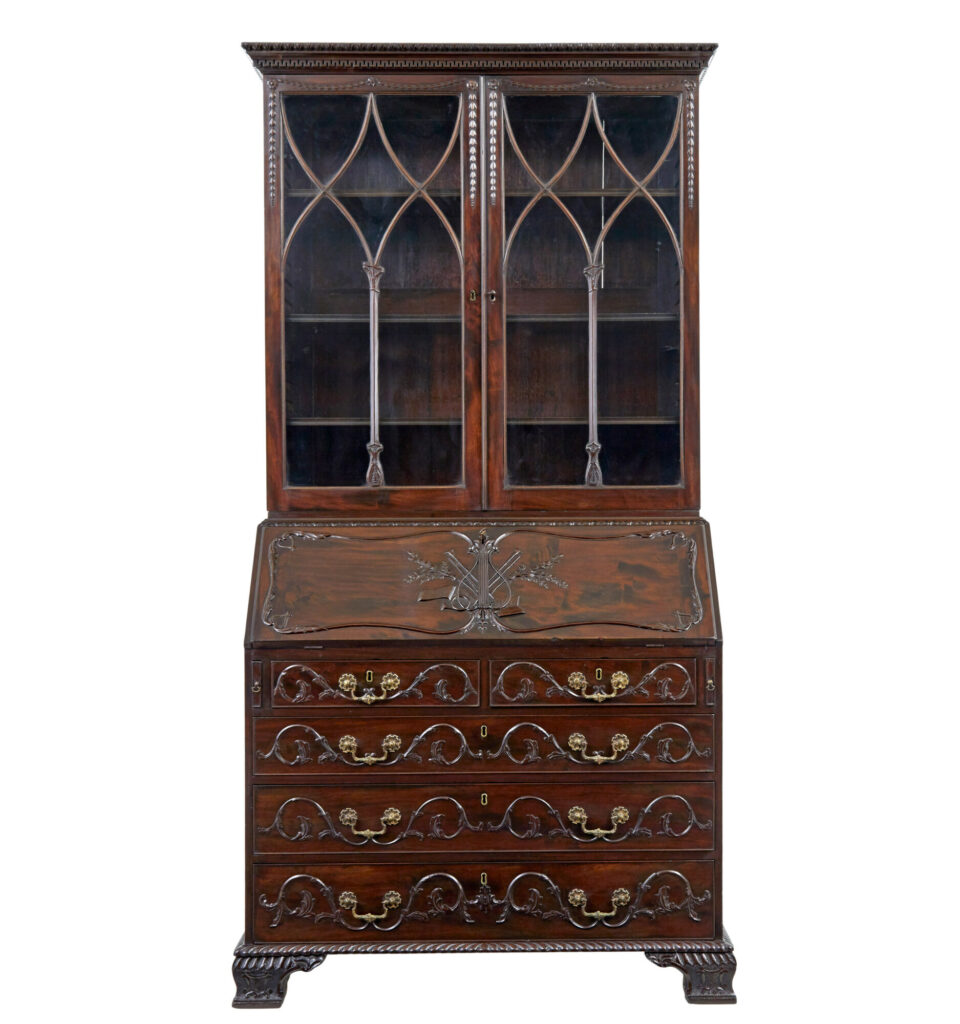 EARLY 19TH CENTURY CARVED MAHOGANY BUREAU BOOKCASE