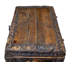 18th Century Chinese Hard Wood Coffer Chest — thumbnail 3