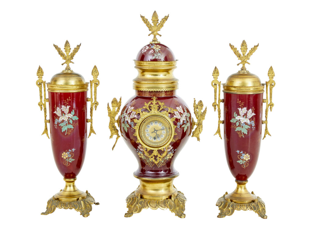 19TH CENTURY FRENCH DECORATIVE TOLEWARE GARNITURE SET