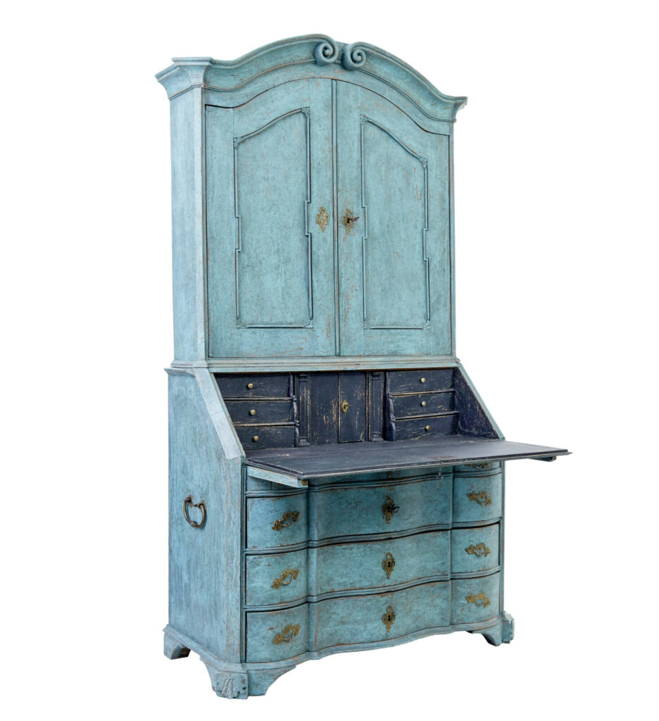 Late 18th Century Swedish Oak Painted Bureau Bookcase — image 12