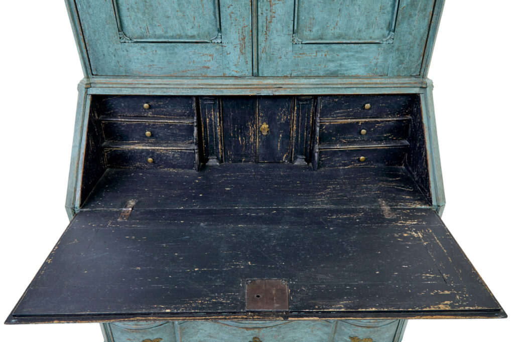 Late 18th Century Swedish Oak Painted Bureau Bookcase — image 5