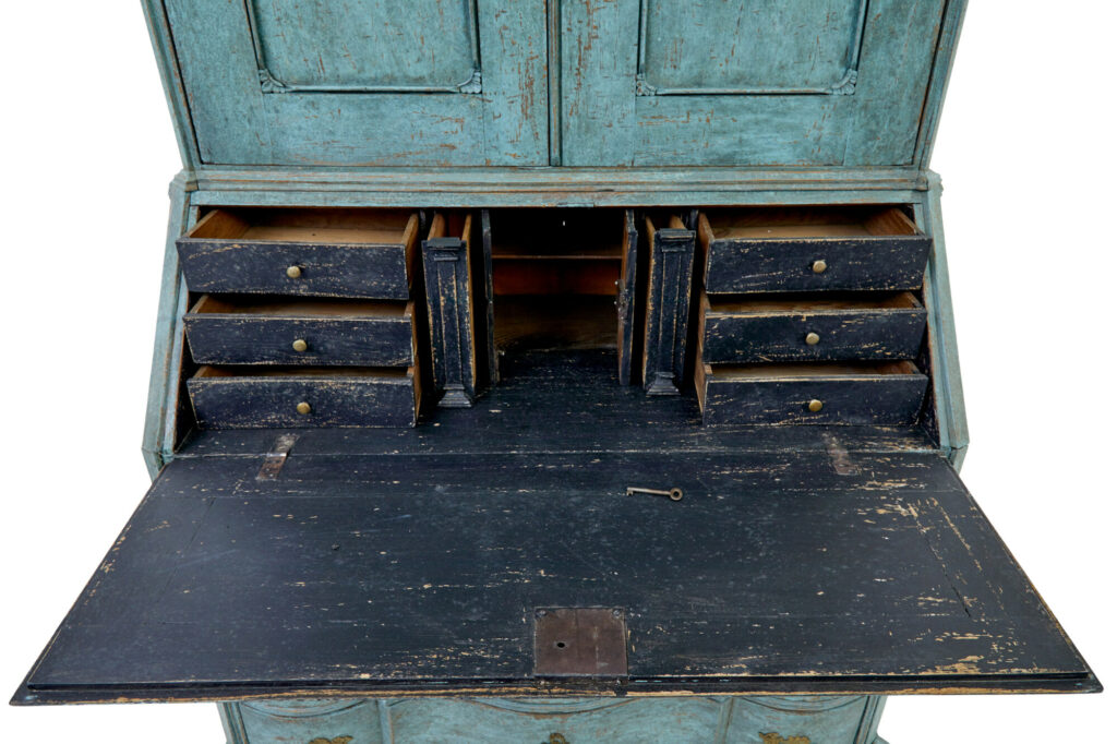 Late 18th Century Swedish Oak Painted Bureau Bookcase — image 4