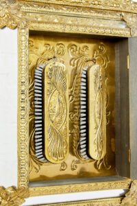 Mid 20th Century Aesthetic Movement Inspired Brass Hall Cushion Mirror — thumbnail 3