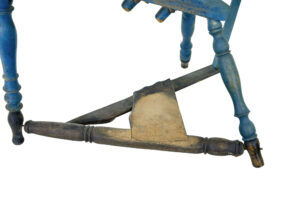 Swedish Painted 19th Century Spinning Wheel — thumbnail 4