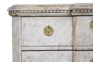 Swedish 19th Century Painted Breakfront Chest of Drawers — thumbnail 8
