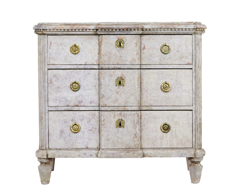 Swedish 19th Century Painted Breakfront Chest of Drawers — image 6