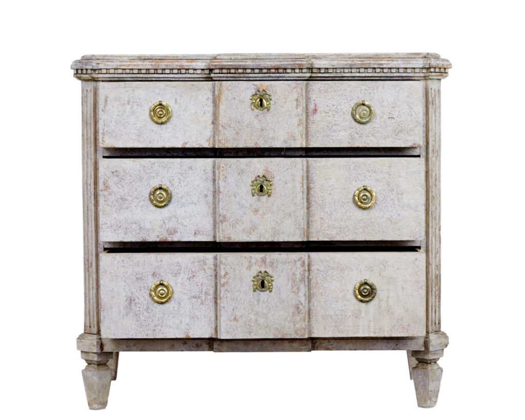 Swedish 19th Century Painted Breakfront Chest of Drawers — image 5