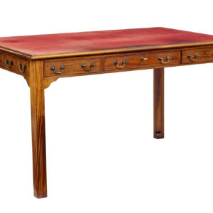 EARLY 20TH CENTURY LEATHER TOP DESK