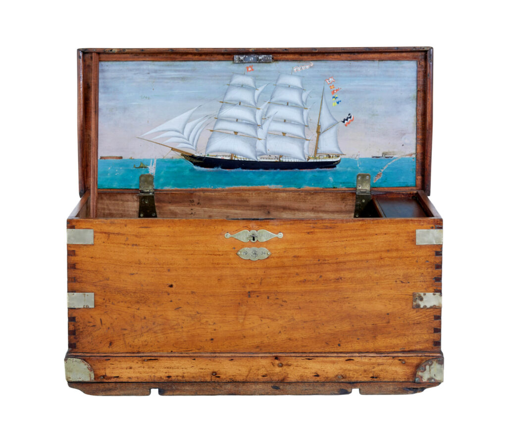 19TH CENTURY CONTINENTAL MAHOGANY MARITIME CHEST