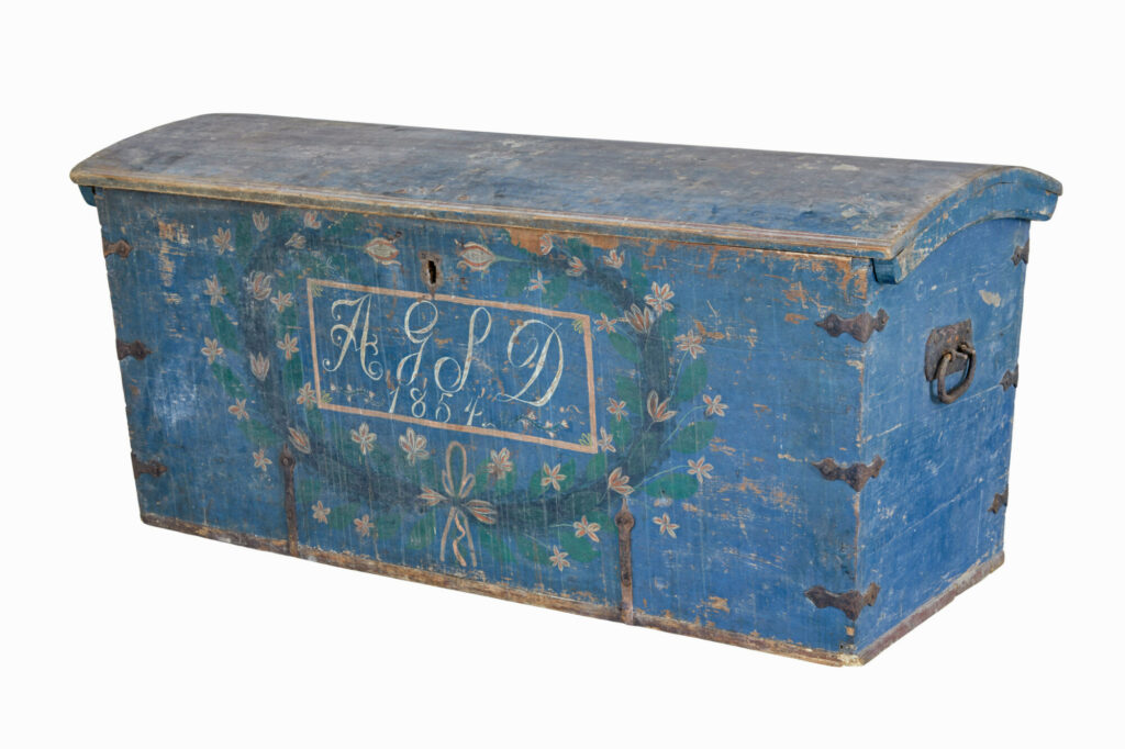 Mid 19th Century Swedish Hand Painted Dome Top Coffer — image 5