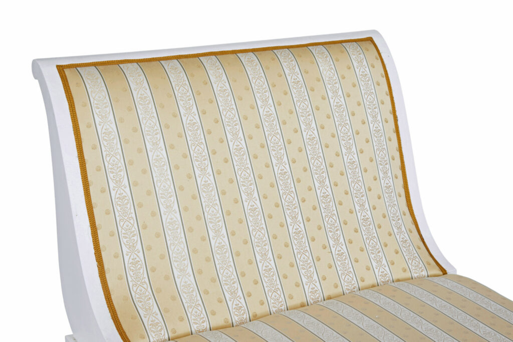 Early 20th Century Empire Revival Painted Scandinavian Day Bed — image 4