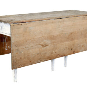 19TH CENTURY PINE DROP LEAF KITCHEN TABLE OF LARGE PROPORTIONS